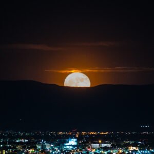 Luna De Burque